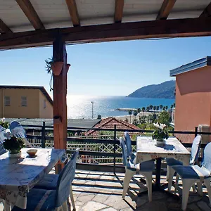 Hotel La Pineta, Marina dʼAndora